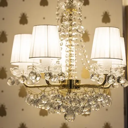 Eiffel Petit Louvre Hotel