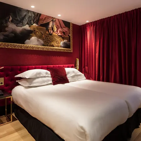 Eiffel Petit Louvre Hotel 3*