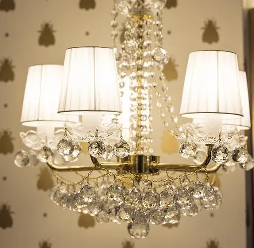 Eiffel Petit Louvre Hotel