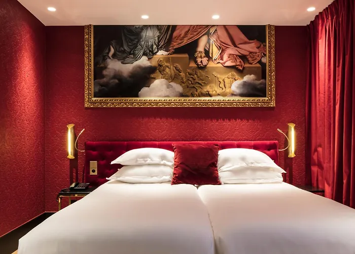 Eiffel Petit Louvre 3* Paris