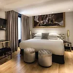 Eiffel Petit Louvre Hotel 3*