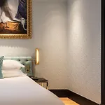 Eiffel Petit Louvre Hotel Paris