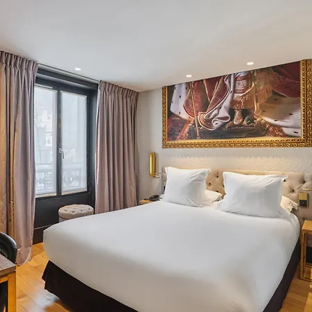 Hotel Eiffel Petit Louvre Paris